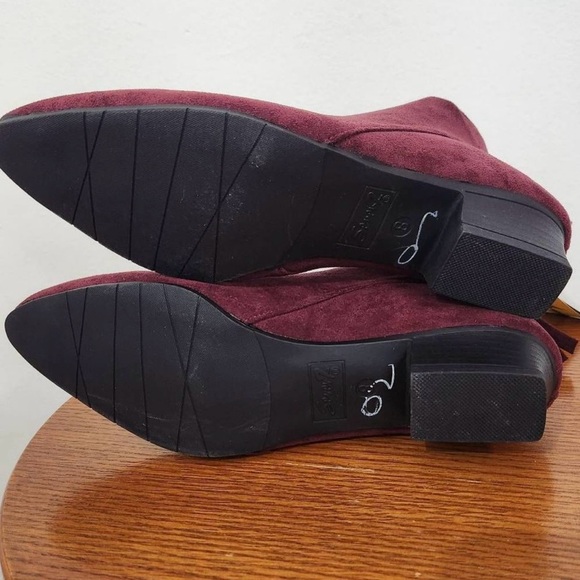 Seven7 Oxblood Ankle Bootie NWT Size 8 Wine Micro Suede Bootie - Picture 11 of 11